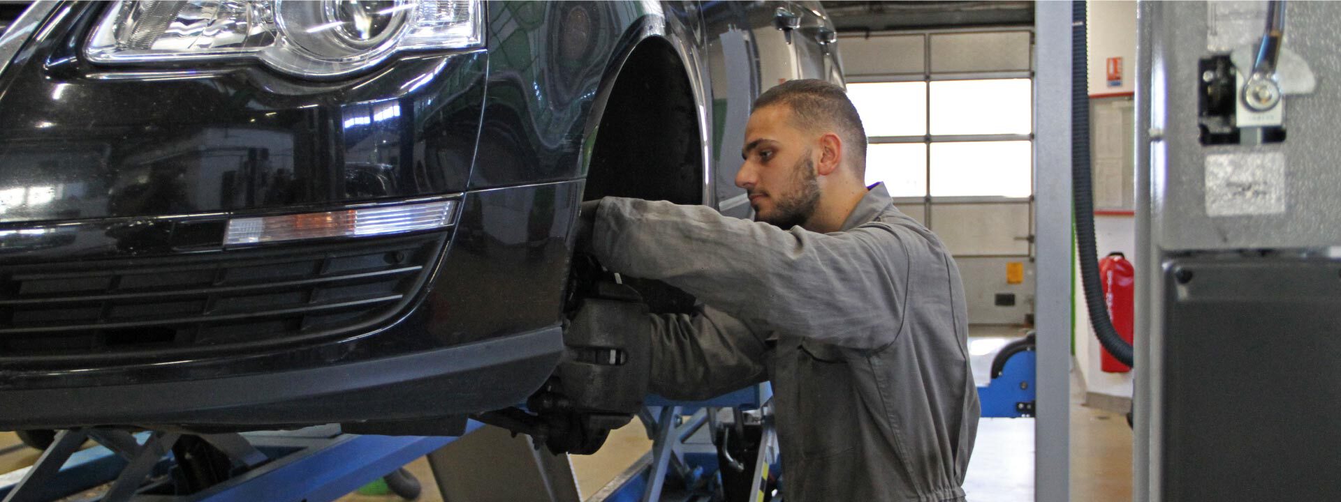 BTS-etudiant-maintenance-automobile-joliverie-01